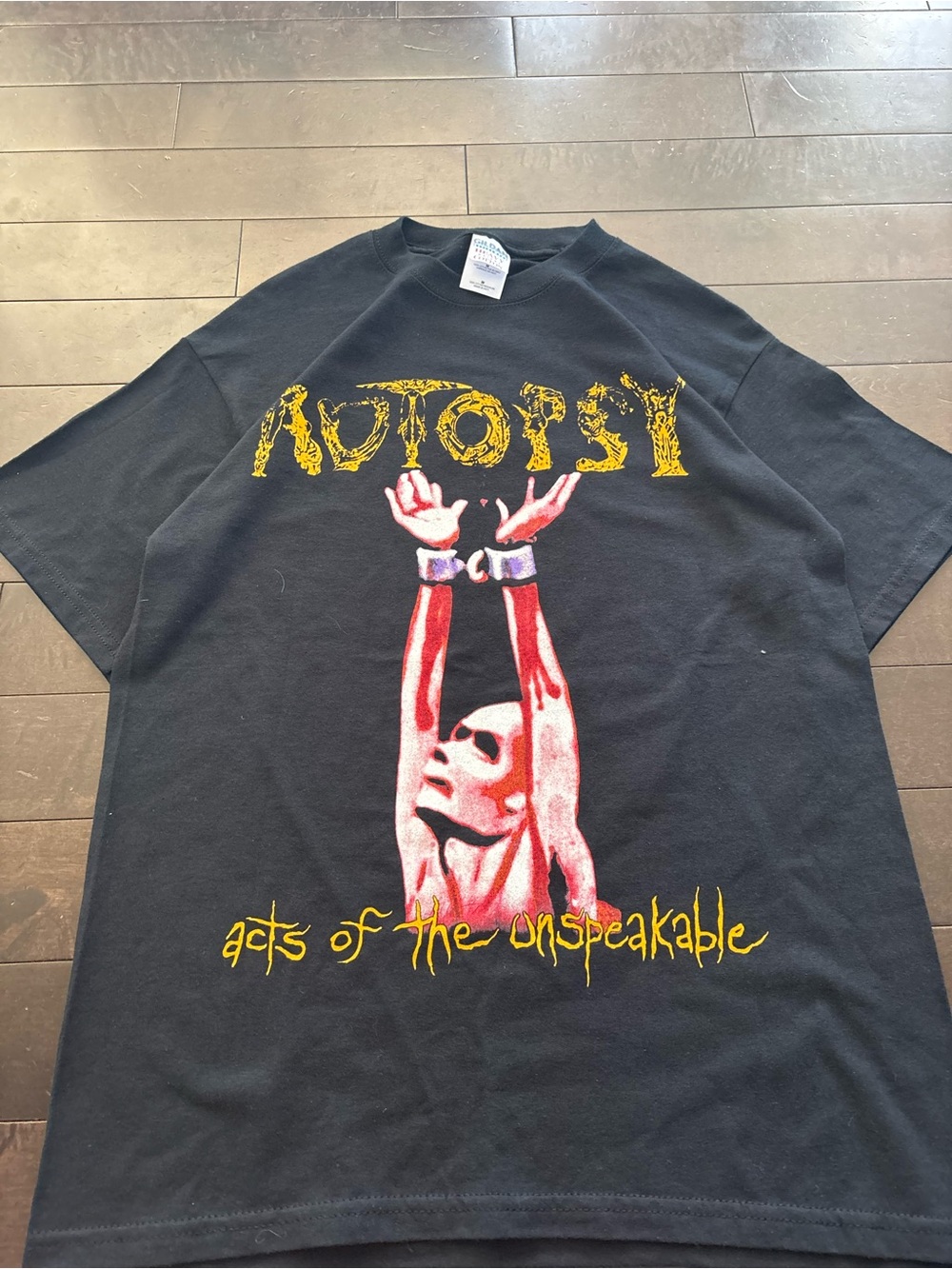 Early 2000s autopsy band tee
